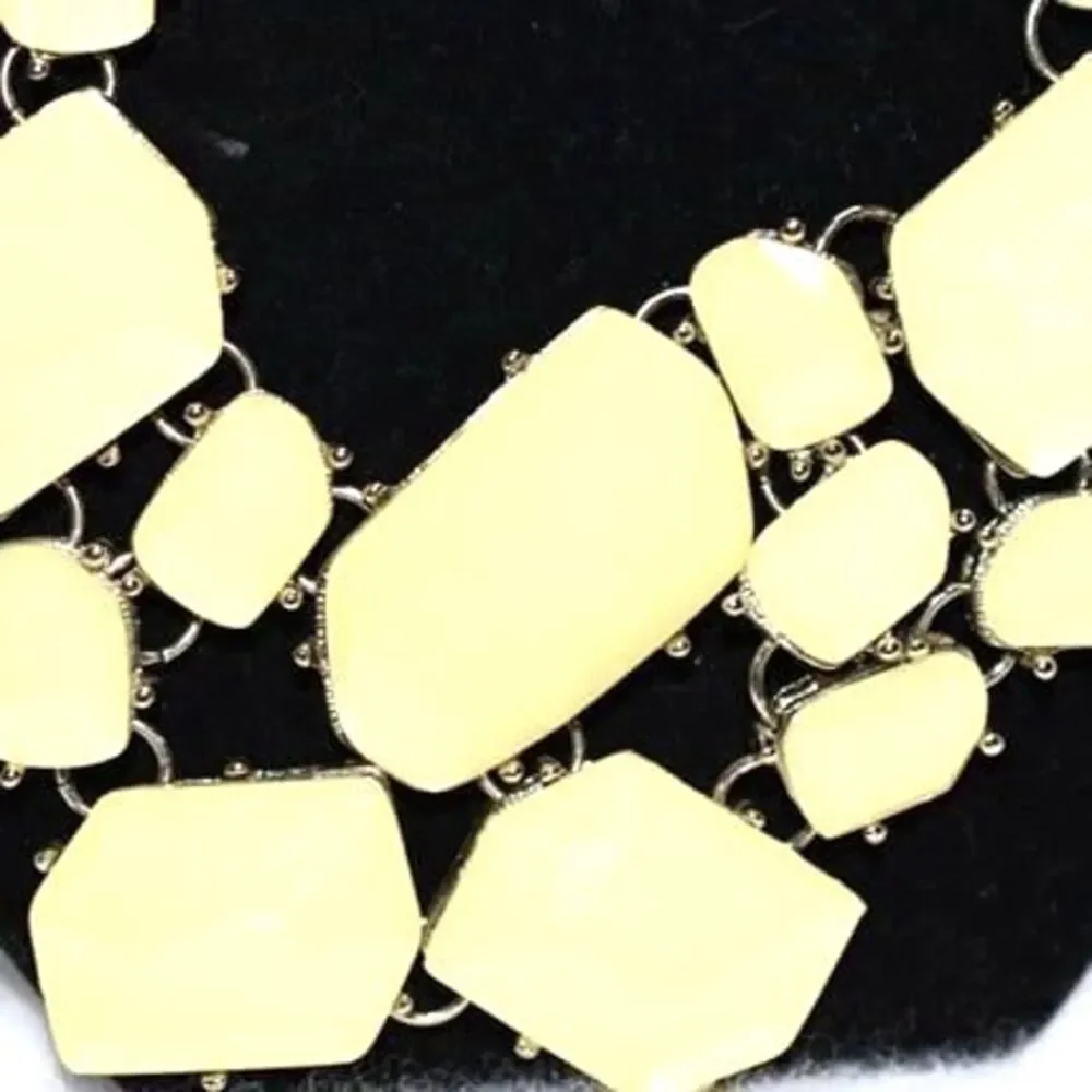 Mellow Yellow Funky Boho Statement Cabochon Beads Gold Tone Grunge18